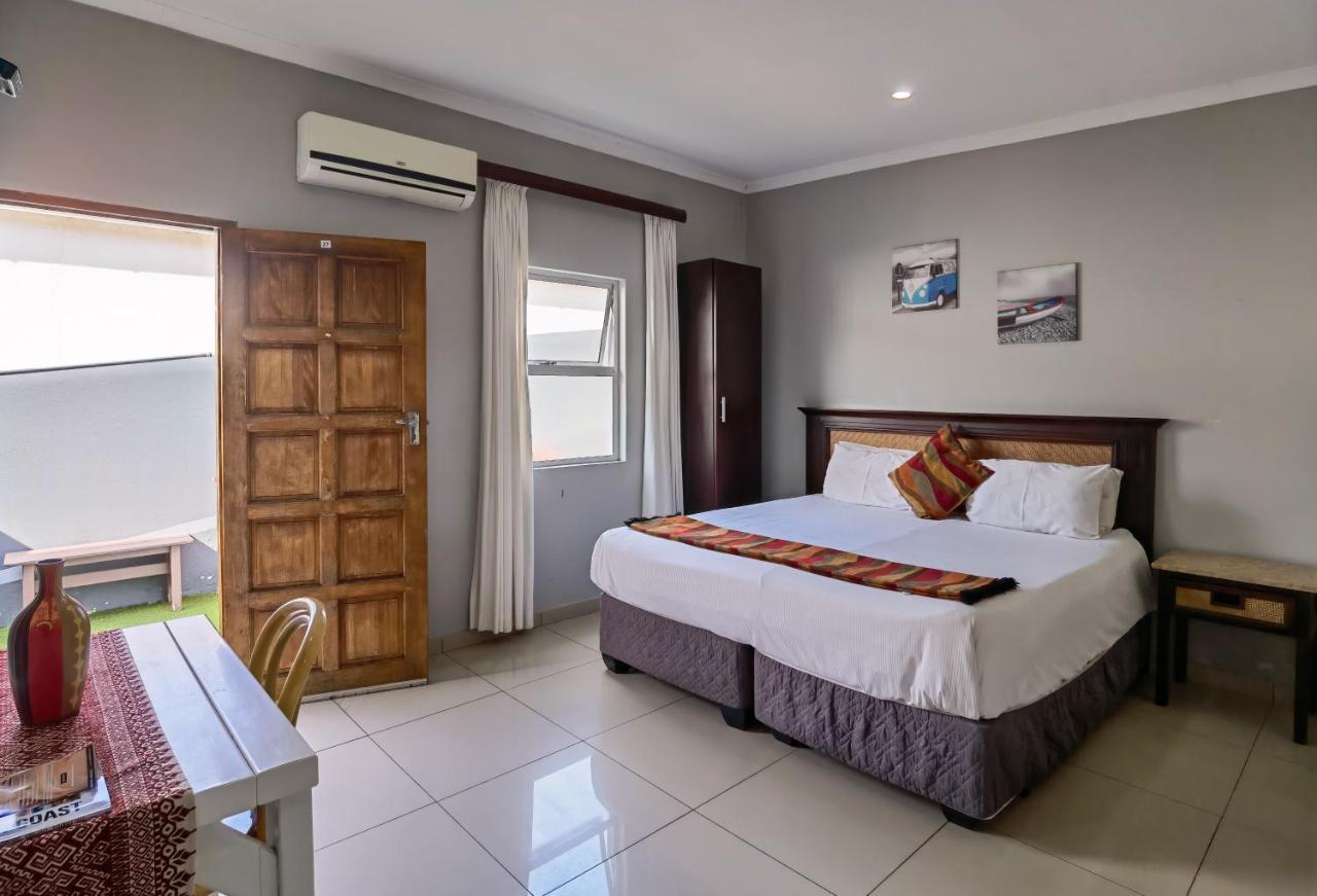 Ballito Backpackers Exterior photo