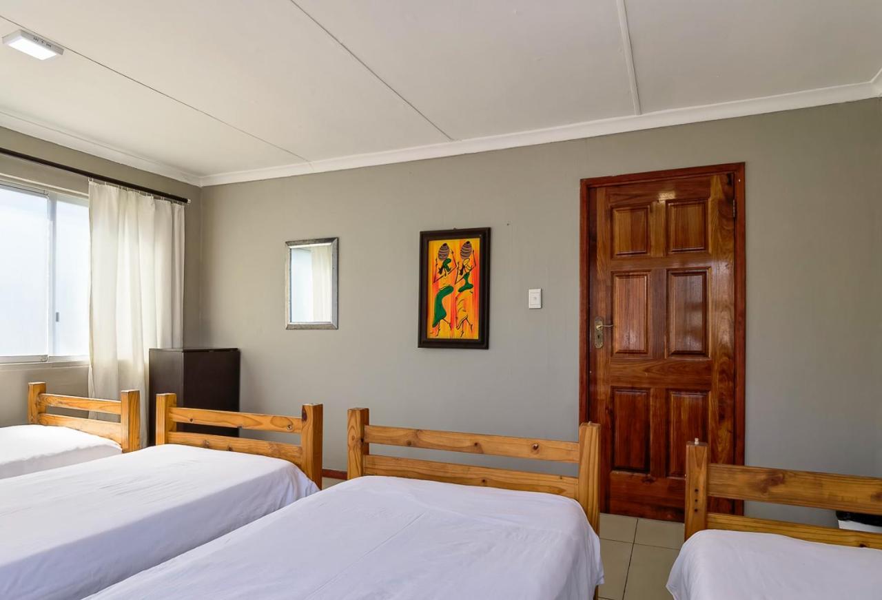 Ballito Backpackers Exterior photo